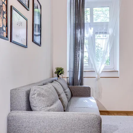 Rentplanet - Nadodrze Apartmán Vratislav