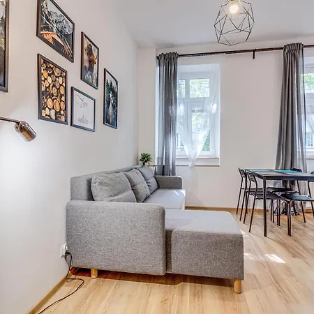Rentplanet - Nadodrze Apartmán *