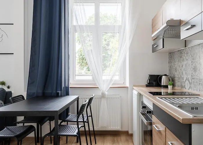 Rentplanet - Nadodrze Lägenhet