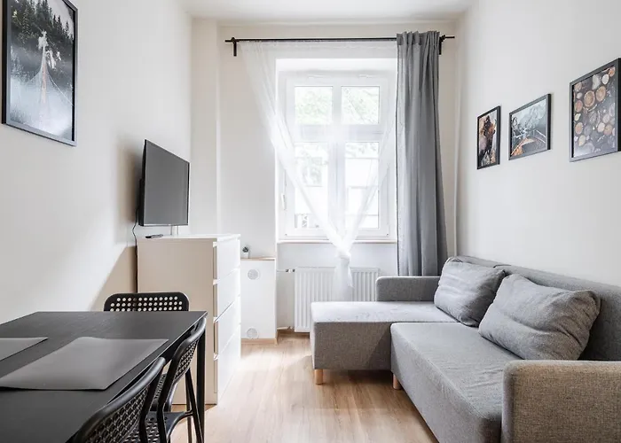 Rentplanet - Nadodrze Lägenhet *