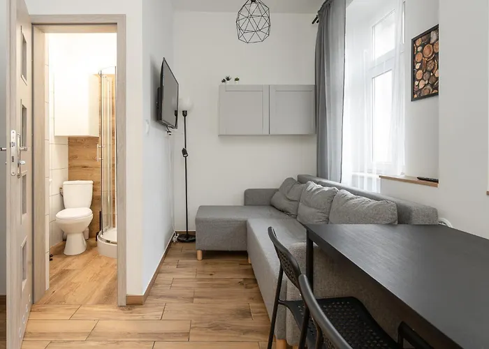 Rentplanet - Nadodrze Lägenhet