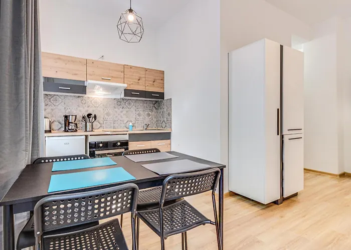 Rentplanet - Nadodrze Lägenhet *